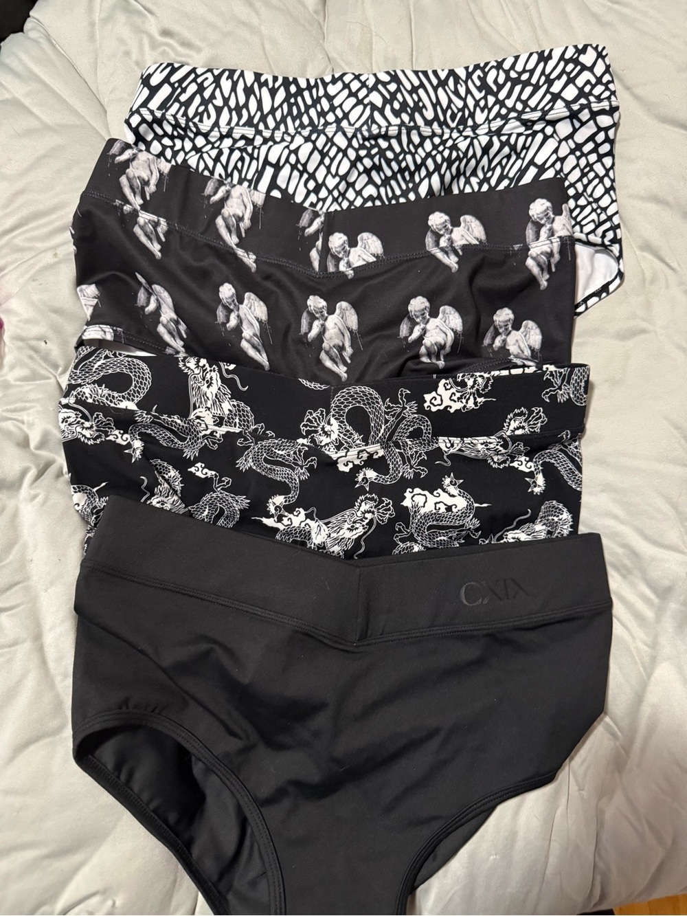 CXIX 4 pairs of Nyx Bottoms (small)